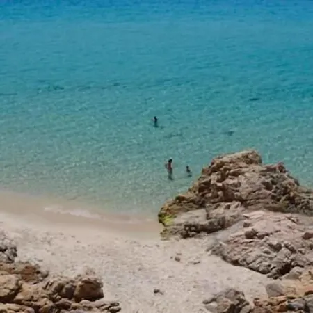 Abbaechelu Lägenhetshotell Santa Margherita di Pula